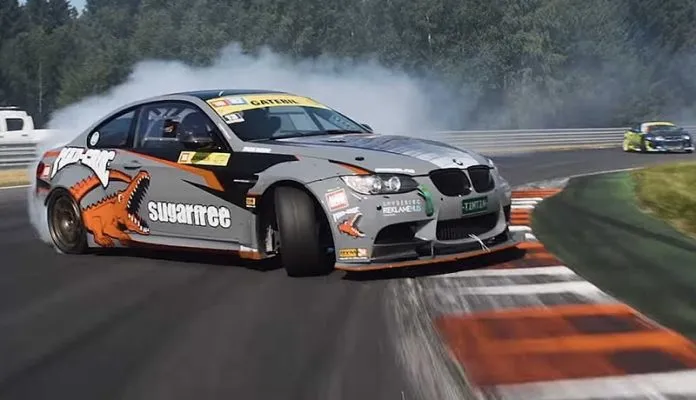 Chuẩn Bị cách drift xe ô tô - Lựa chọn địa điểm an toàn