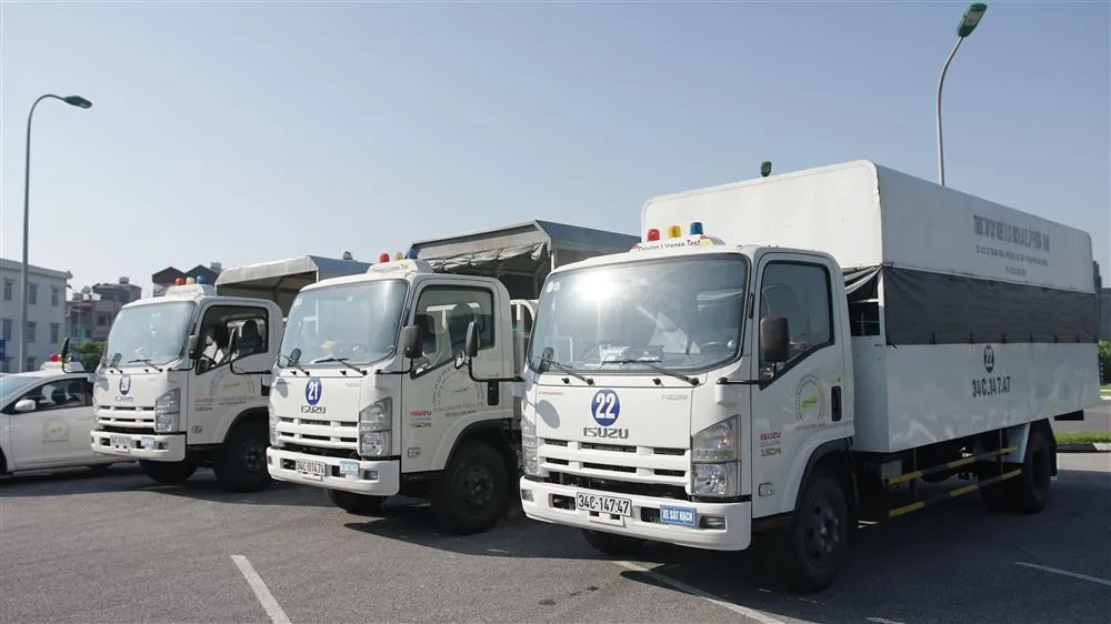 Hình ảnh xe thực hành được sử dụng để dạy lái xe hạng C tại sân tập