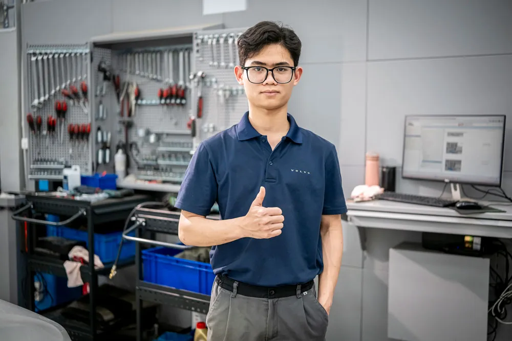 Cận cảnh quy trình kiểm tra thông số xe