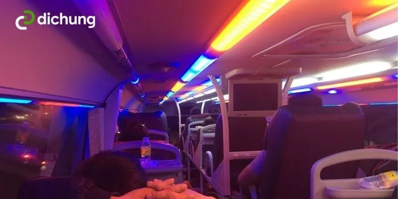 xe khách Móng Cái Mỹ Đình Hà Nội 2