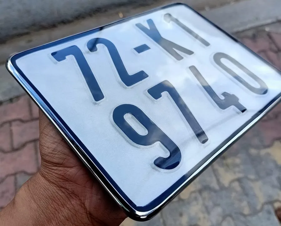 Khung Ép Biển Số Xe Máy Inox Chống Nước Cao Cấp TPHCM