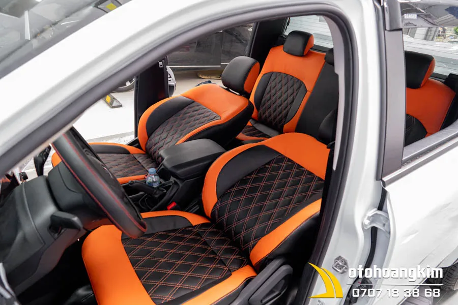 Bọc ghế da cá tính cho xe Ford Ranger
