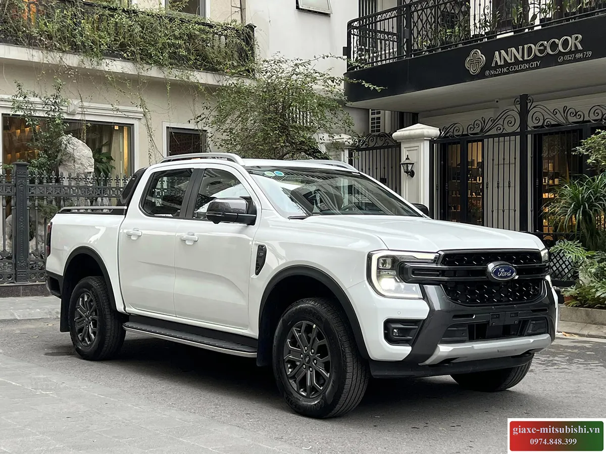Thiết kế mạnh mẽ và hiện đại của Ford Ranger phiên bản Wildtrak