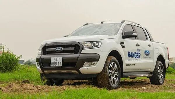 Chi tiết mâm xe và lốp của Ford Ranger 2018, yếu tố quan trọng ảnh hưởng đến giá xe bán tải ford 2018