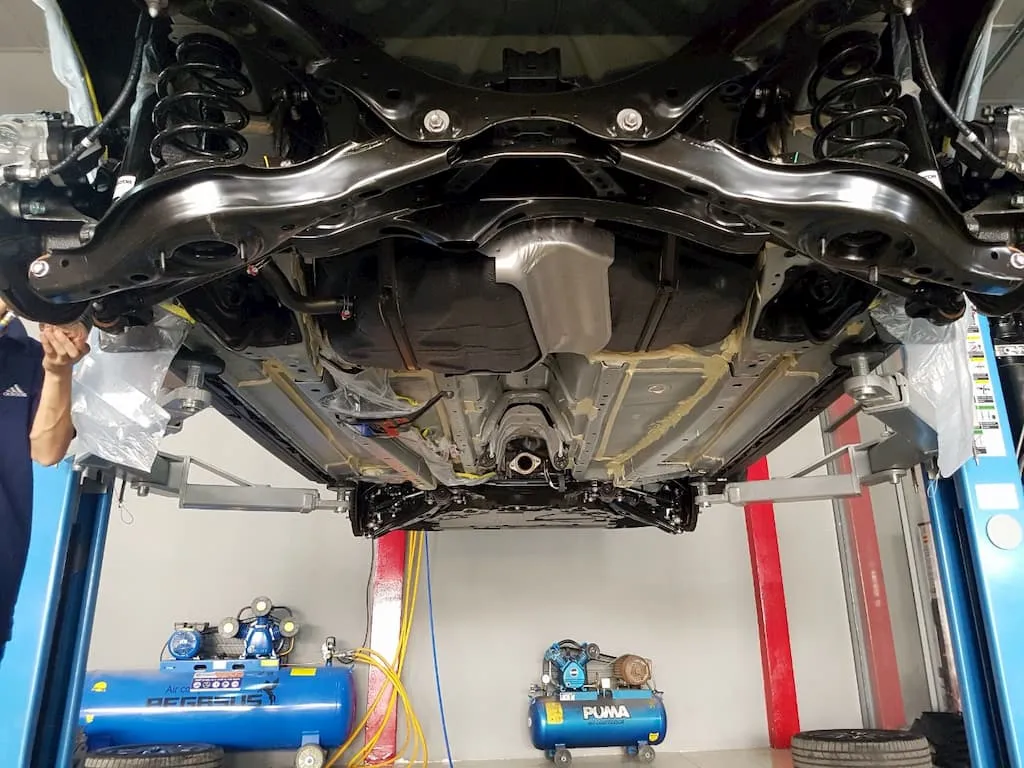 Dầu nhớt hộp số ô tô: Dấu hiệu và thời điểm thay thế chi tiết