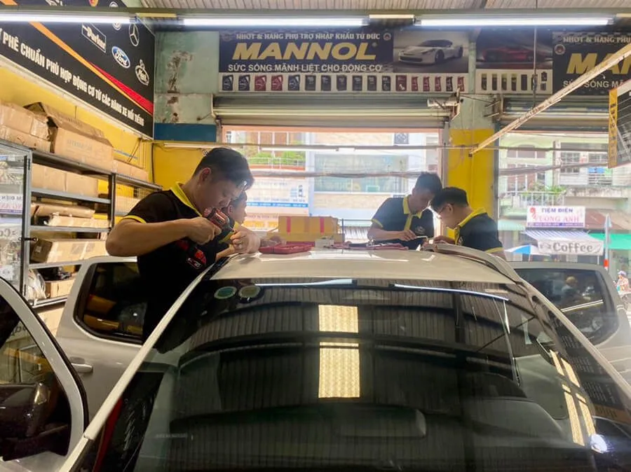 Gắn giá nóc Rhino cho xe bán tải