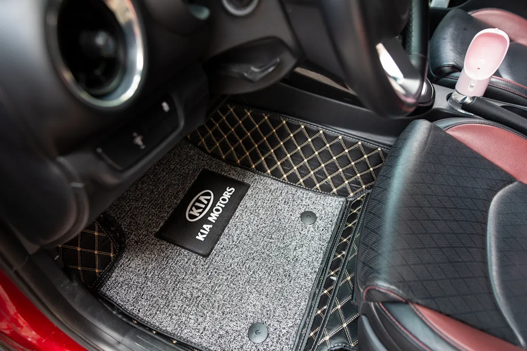 Bọc da sàn xe ô tô giúp tiết kiệm thời gian vệ sinh tối ưu