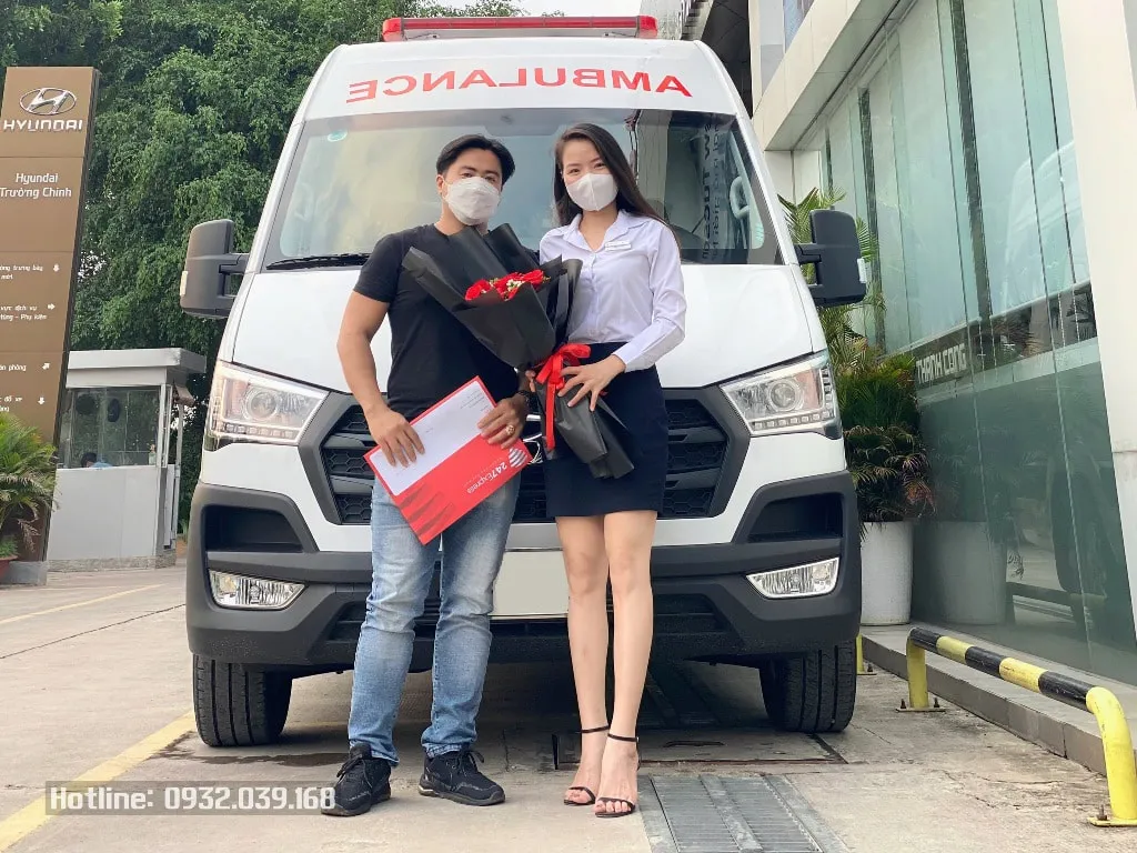 Giá lăn bánh xe cứu thương cũ tại TP.HCM