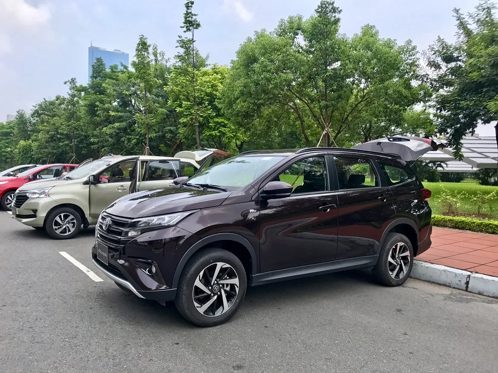 Mua bán xe Toyota Rush 2025 giá tốt tại TOYOTA VIỆT NAM
