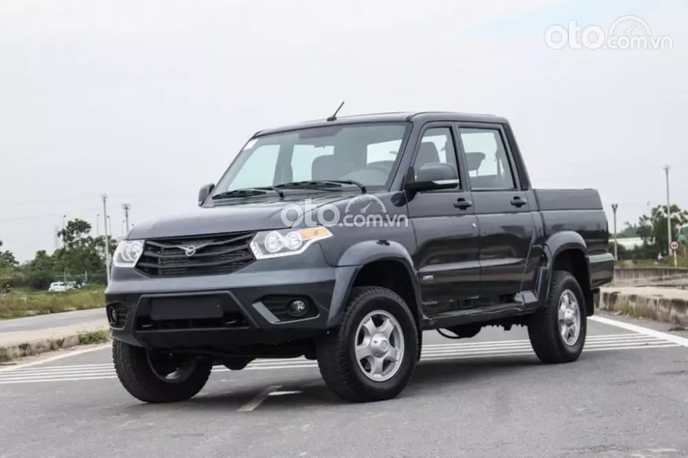 Giá xe bán tải UAZ Pickup khi còn được phân phối tại Việt Nam