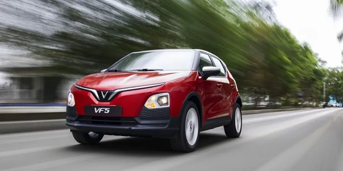 Hệ thống động cơ điện mạnh mẽ giúp xe vận hành linh hoạt và mượt mà