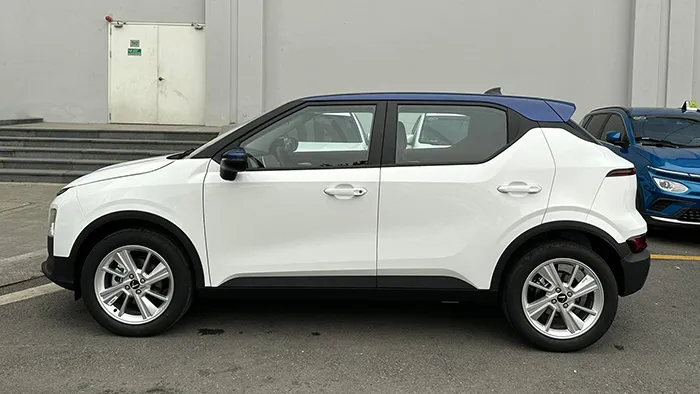 Gương chiếu hậu chỉnh điện hiện đại trên xe điện VinFast VF5