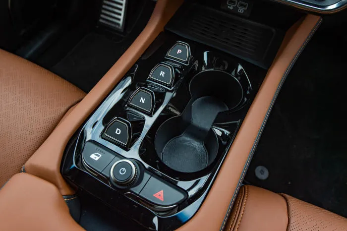 giá xe vinfast vf8 mới nhất