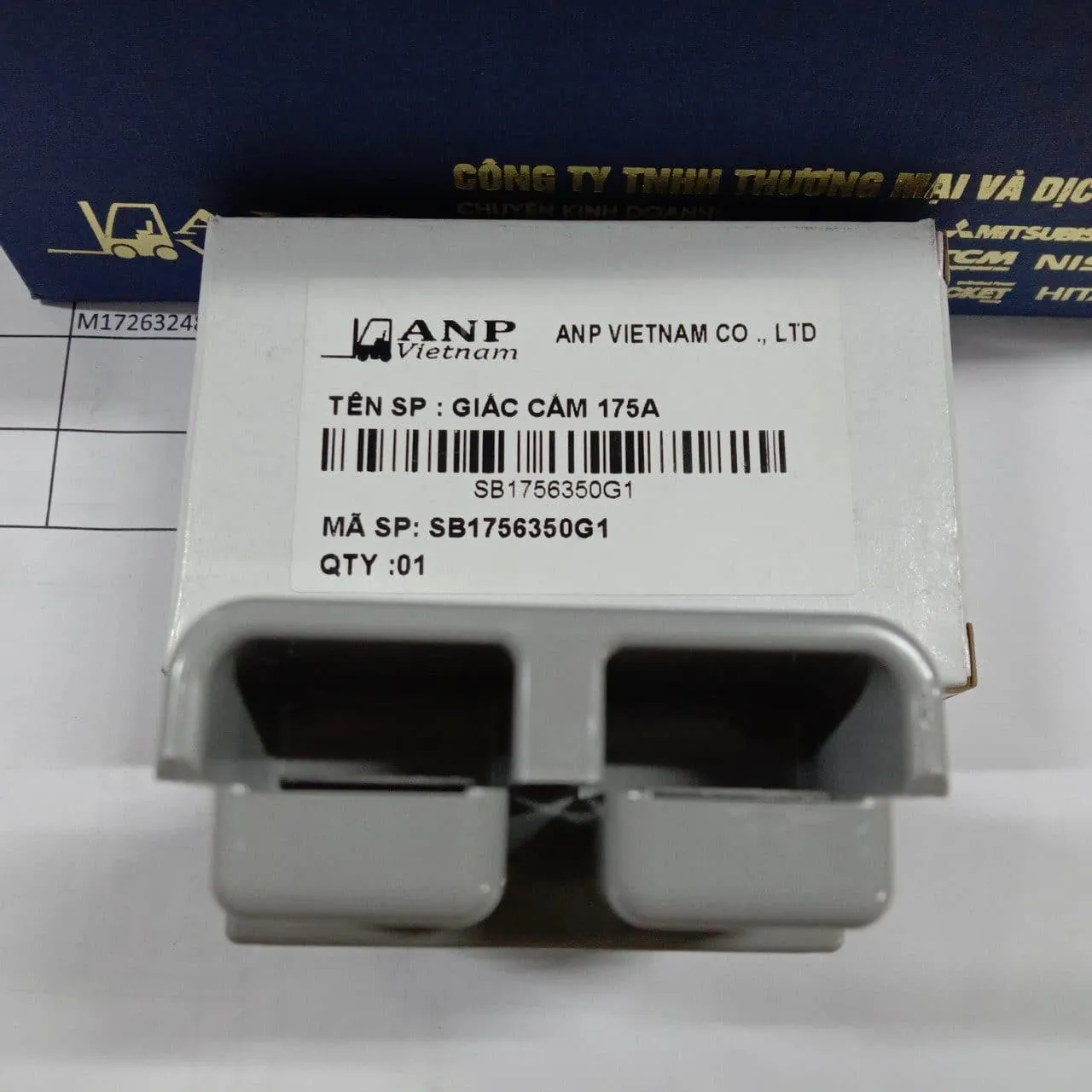 Giắc cắm sạc ắc quy 175A