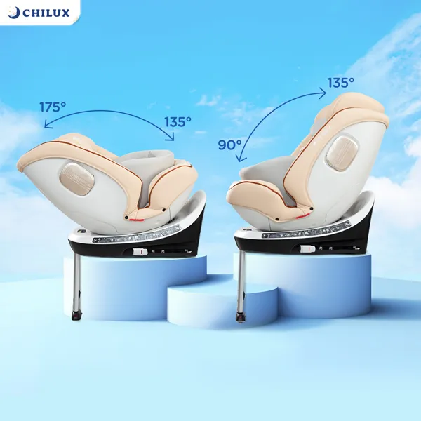 Ghế ngồi ô tô cho em bé có khả năng xoay 360 độ tiện lợi cho việc chăm sóc