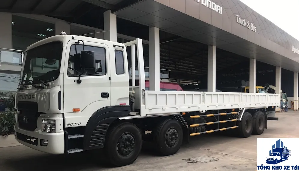 Xe tải Hyundai HD320 thùng lửng chuyên chở thép