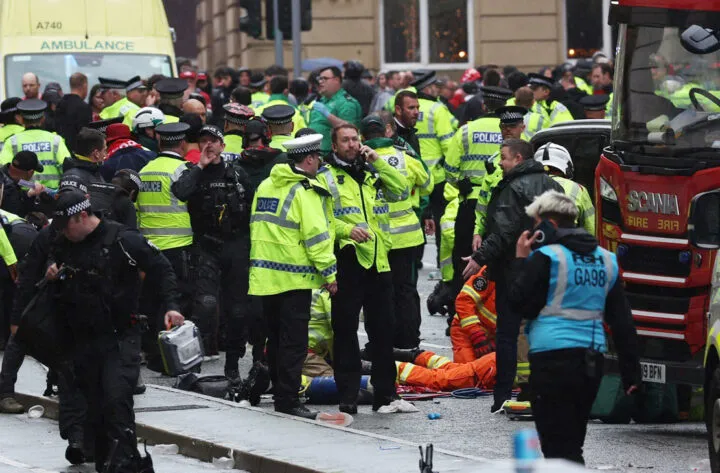 Hiện trường vụ tai nạn người đàn ông lái xe ô tô gây ra