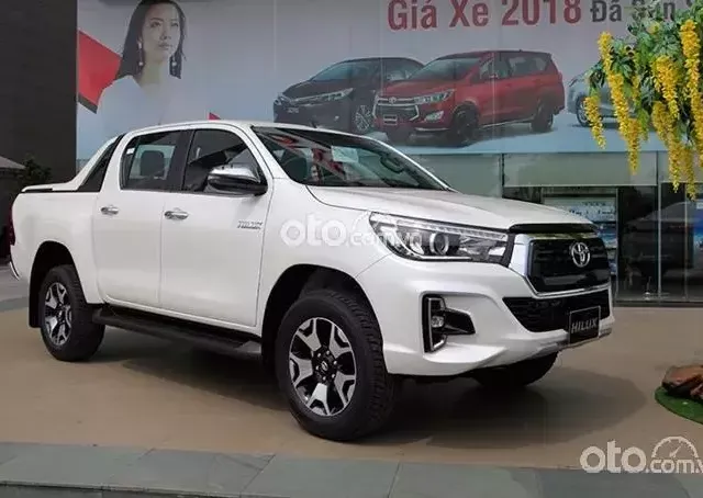 Ngoáº¡i hÃ¬nh Toyota Hilux cÅ© Ä‘á»i 2019.