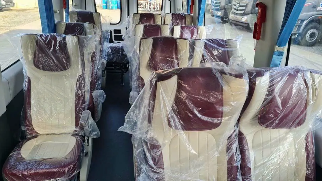 Hình Ảnh Ghế Sau Xe Iveco