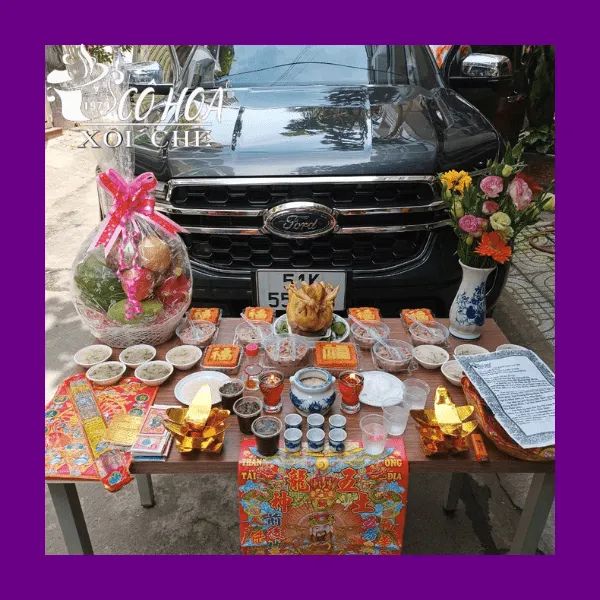 Bàn lễ cúng xe ô tô mới chuẩn truyền thống