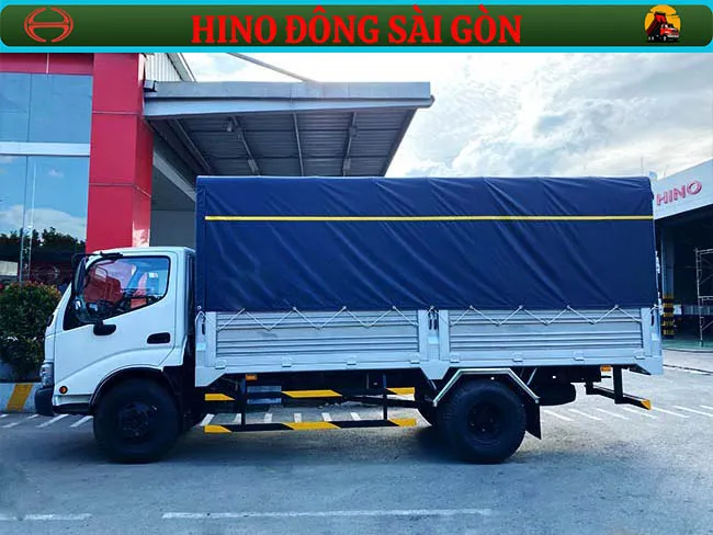 Hino XZU342 3.5 tấn thùng 4m5