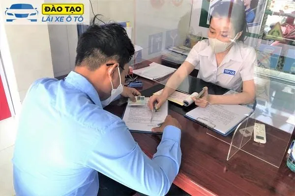 Hồ sơ đăng ký học bằng lái xe ô tô hạng C đơn giản, được hỗ trợ làm miễn phí