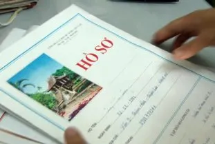 Hồ sơ thi bằng lái xe ô tô bao gồm 6 loại giấy tờ chính theo Thông tư 12/2017/TT-BGTVT