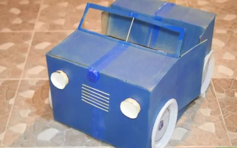 Cách làm ô tô từ thùng carton đơn giản tại nhà