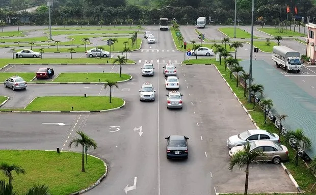 Biểu tượng cam kết chất lượng và sự khác biệt khi học tại Sài Gòn Tourist