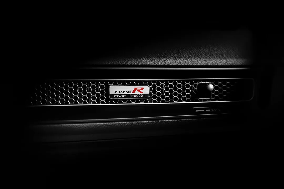 Số seri riêng biệt trên mỗi xe