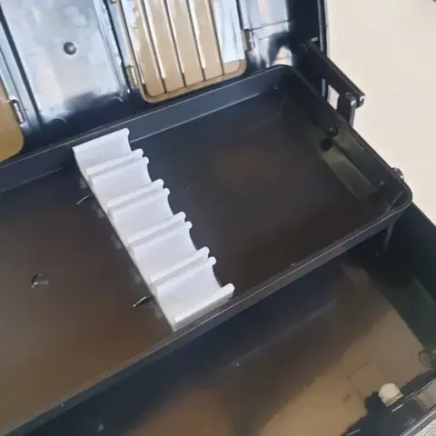 Hộp Bút Xe Ô Tô 3 Tầng: Hệ thống An Toàn Bị Động