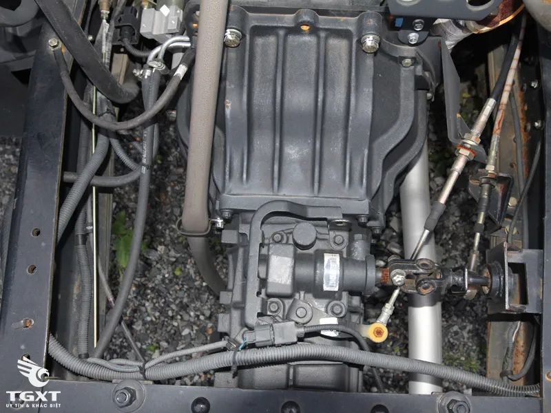 Hộp số Dymos nhập khẩu của xe ben Veam, yếu tố then chốt quyết định giá xe ben Veam