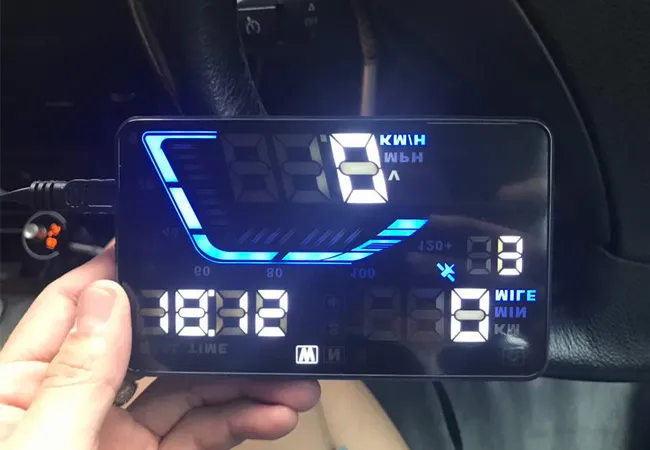 HUD Q7 phiên bản 8