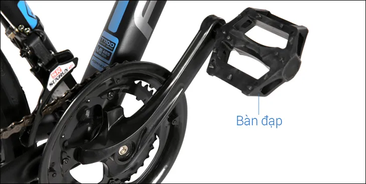 Lắp bàn đạp đúng bên và kiểm tra khả năng vận hành của bộ truyền động xe đạp thể thao