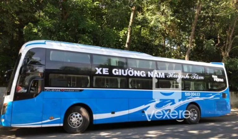 xe khách huỳnh tâm