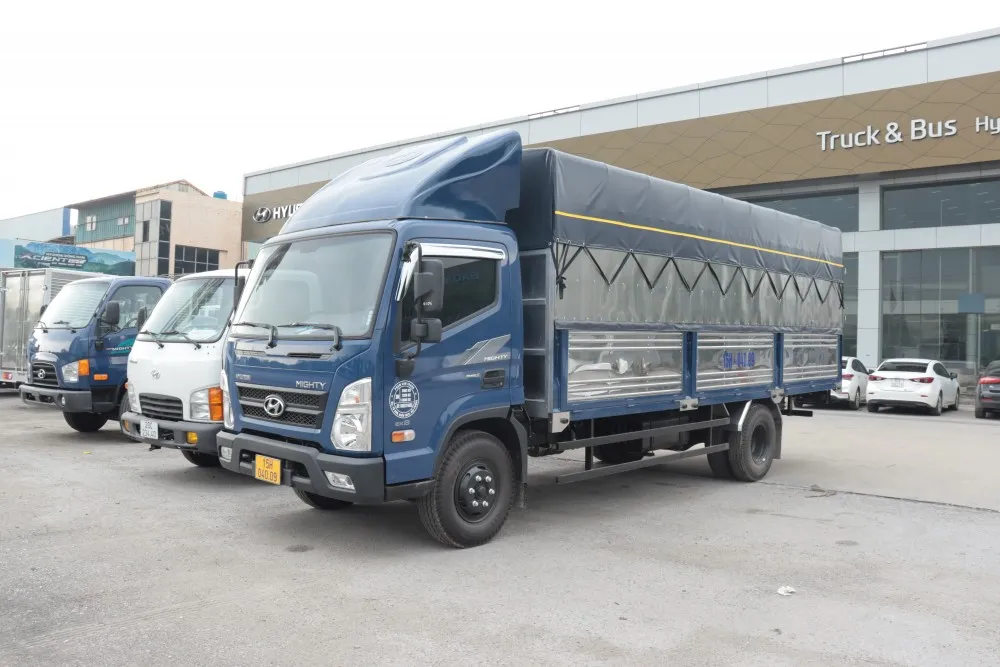 Mẫu xe ô tô tải chở hàng hạng trung 7 tấn