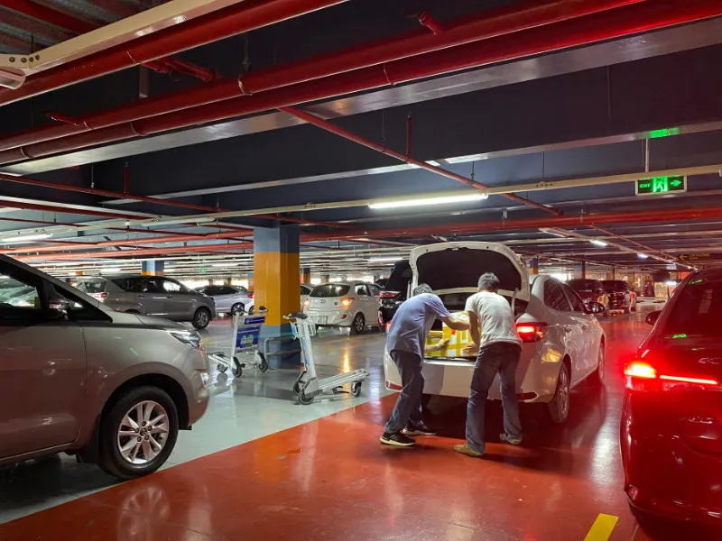 Bãi gửi xe sân bay nội bài