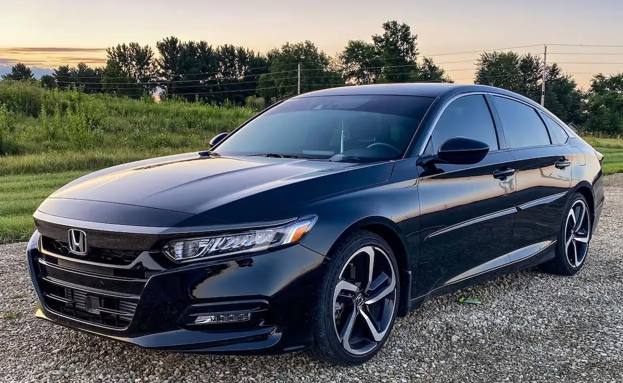 Honda Accord: Vận Hành Thể Thao