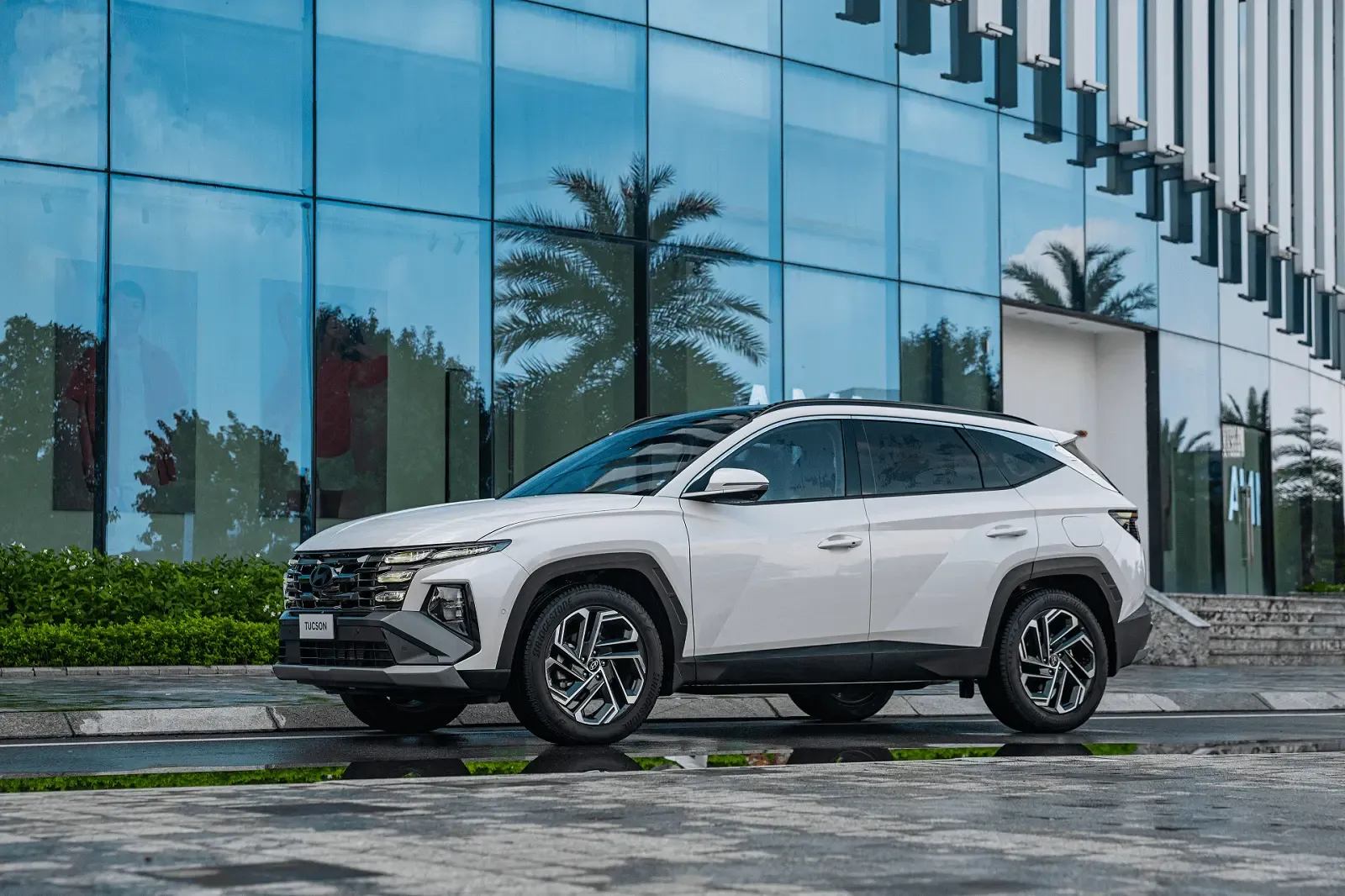 Hyundai Tucson: Hiện Đại Và Đa Dạng Động Cơ