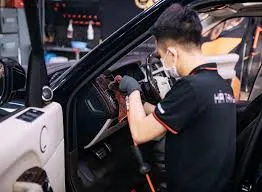 Chăm sóc xe ô tô đúng cách giúp xe luôn sạch đẹp và bền bỉ