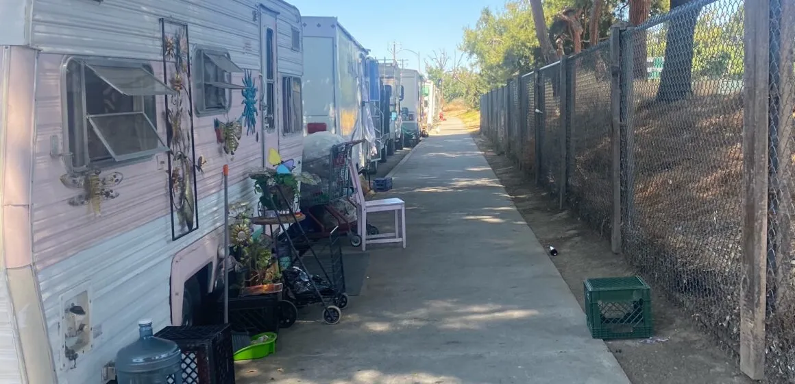 Biển Số Xe 17 Ở Tỉnh Nào? Hướng Dẫn Đầy Đủ Về Biển Số Xe Thái Bình