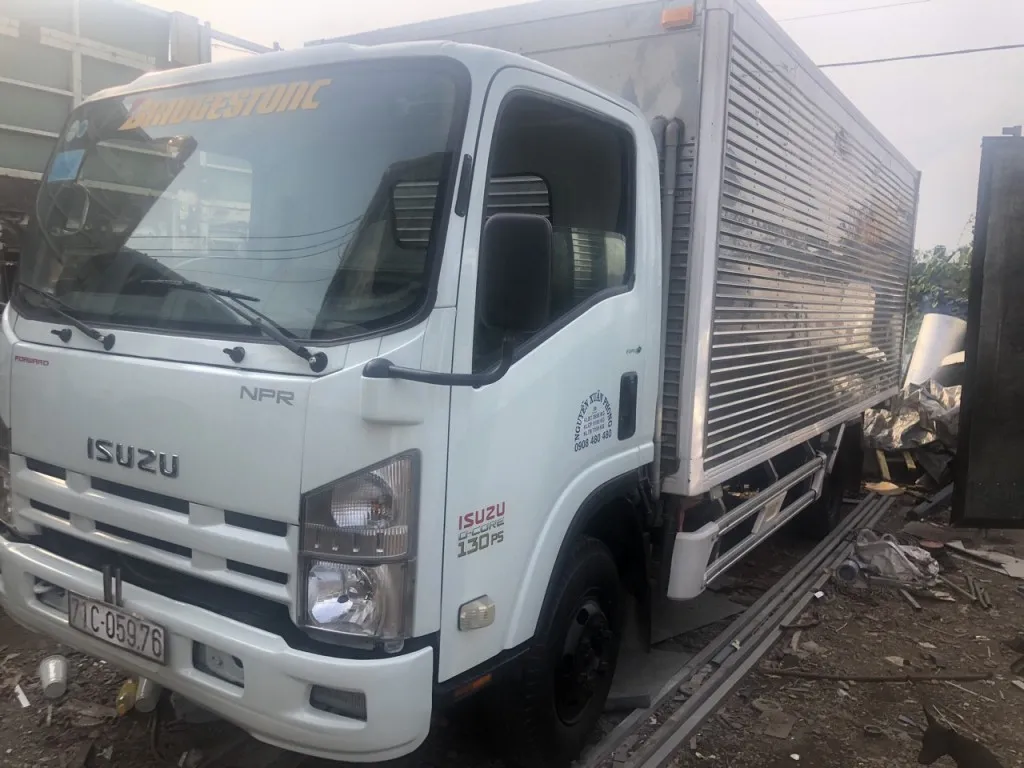 Xe tải Isuzu 3.5 tấn đời 2010