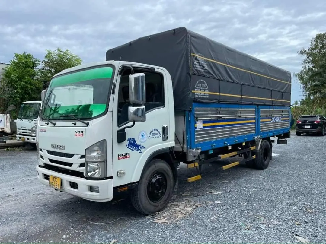 Xe tải Isuzu 5 tấn cũ đã qua sử dụng
