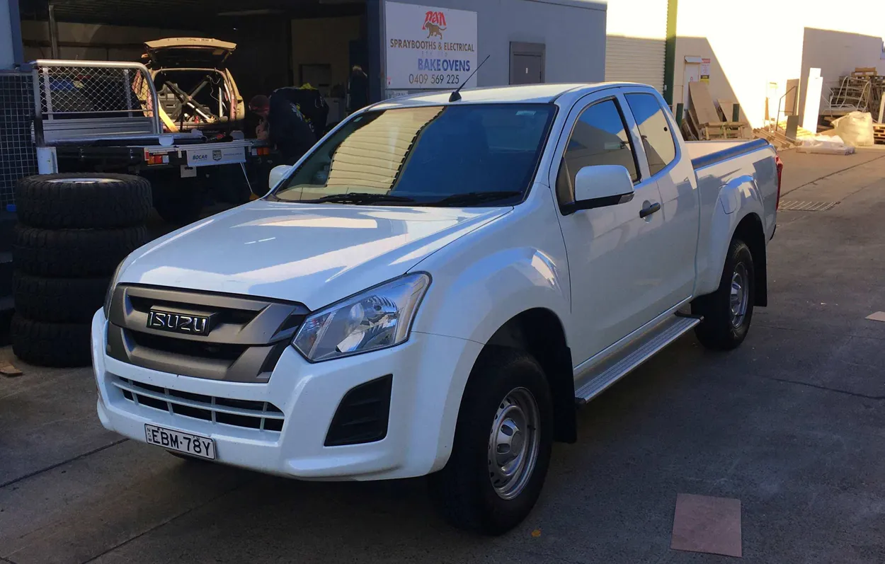 Chi tiết động cơ dầu 1.9L RZ4E Blue Power trên Isuzu D-Max Single Cab