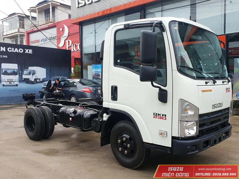 Xe tải Isuzu QKR 230 Euro 5