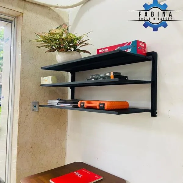 Ứng dụng kệ đa năng trong việc sắp xếp kho phụ tùng xe tải