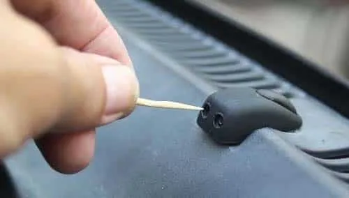 Khắc phục nguyên nhân nước rửa kính bị yếu