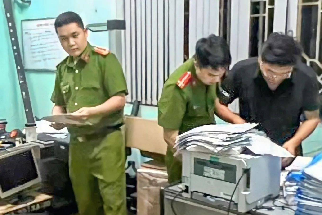 Khám xét 2 trung tâm đăng kiểm xe cơ giới tại Đà Nẵng - 3