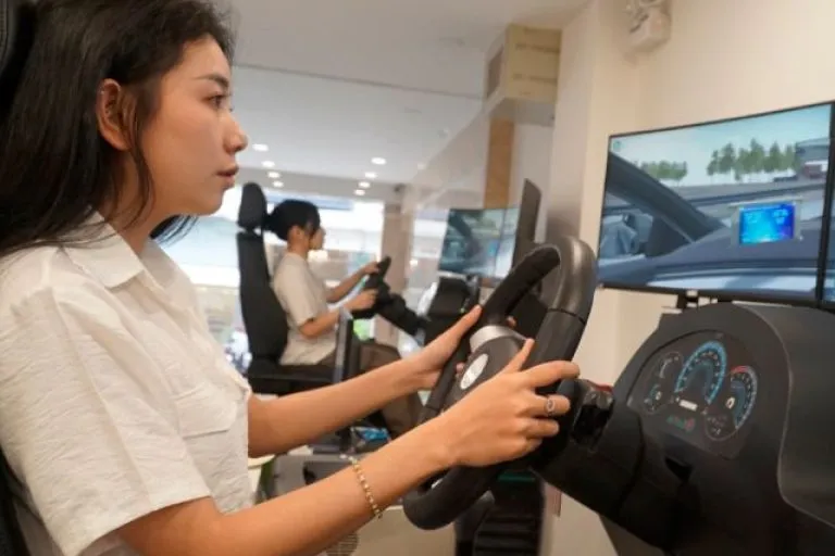 Trung tâm DaotaolaixeHN cung cấp khóa học lái xe ô tô cấp tốc tại Hà Nội cho hạng B, C1, C.