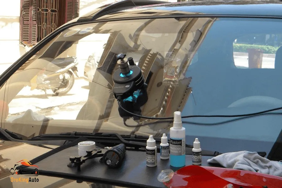 Khôi phục vết nứt kính ô tô